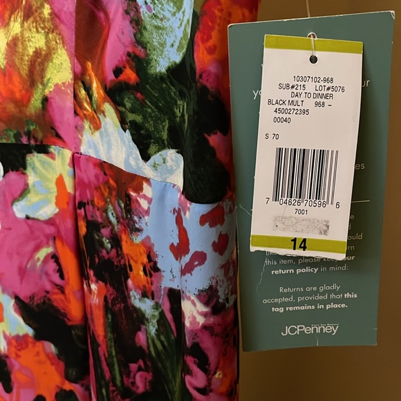 Jones Wear Multicolored Floral Sleeveless Cowl Neck
Mini Dress Women's Size 14 - Picture 6 of 13